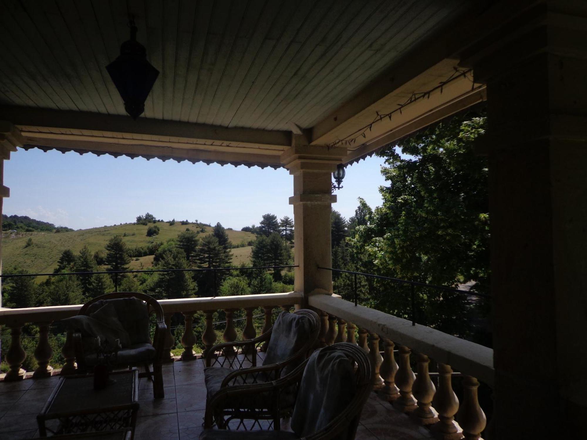 Maison Forestiere Bed & Breakfast Veyras Exterior photo