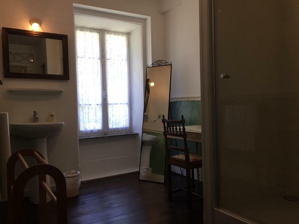 Maison Forestiere Bed & Breakfast Veyras Exterior photo